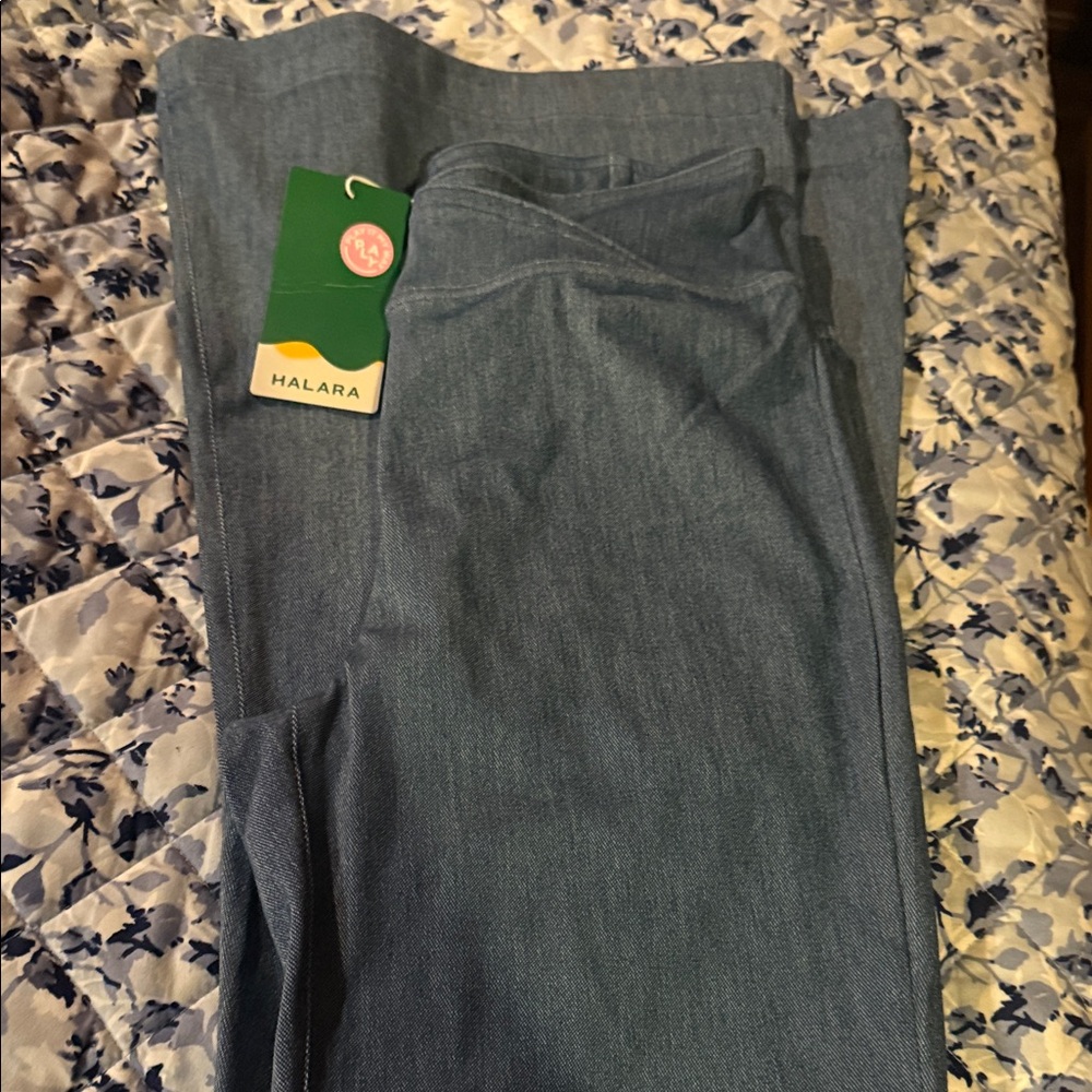 HALARA Women's Denim Blue Jeggings